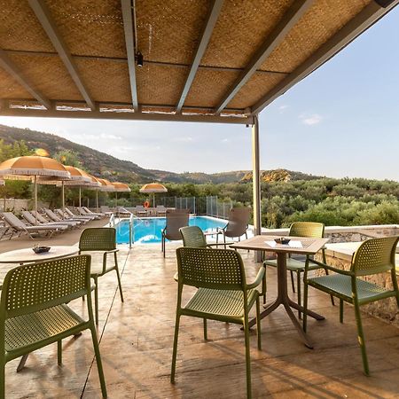 Olympia Zervea Studios With Pool - Apartment Kardhamili Exterior foto